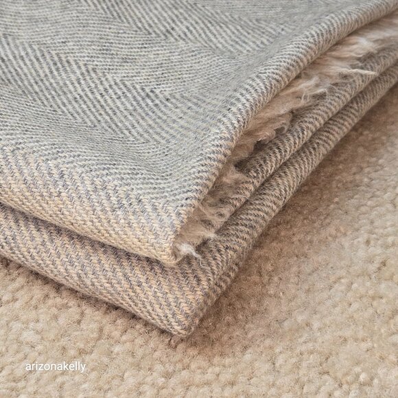 Accessories - Cashmere Wool Herringbone Scarf Classic Grey Taupe Flawless